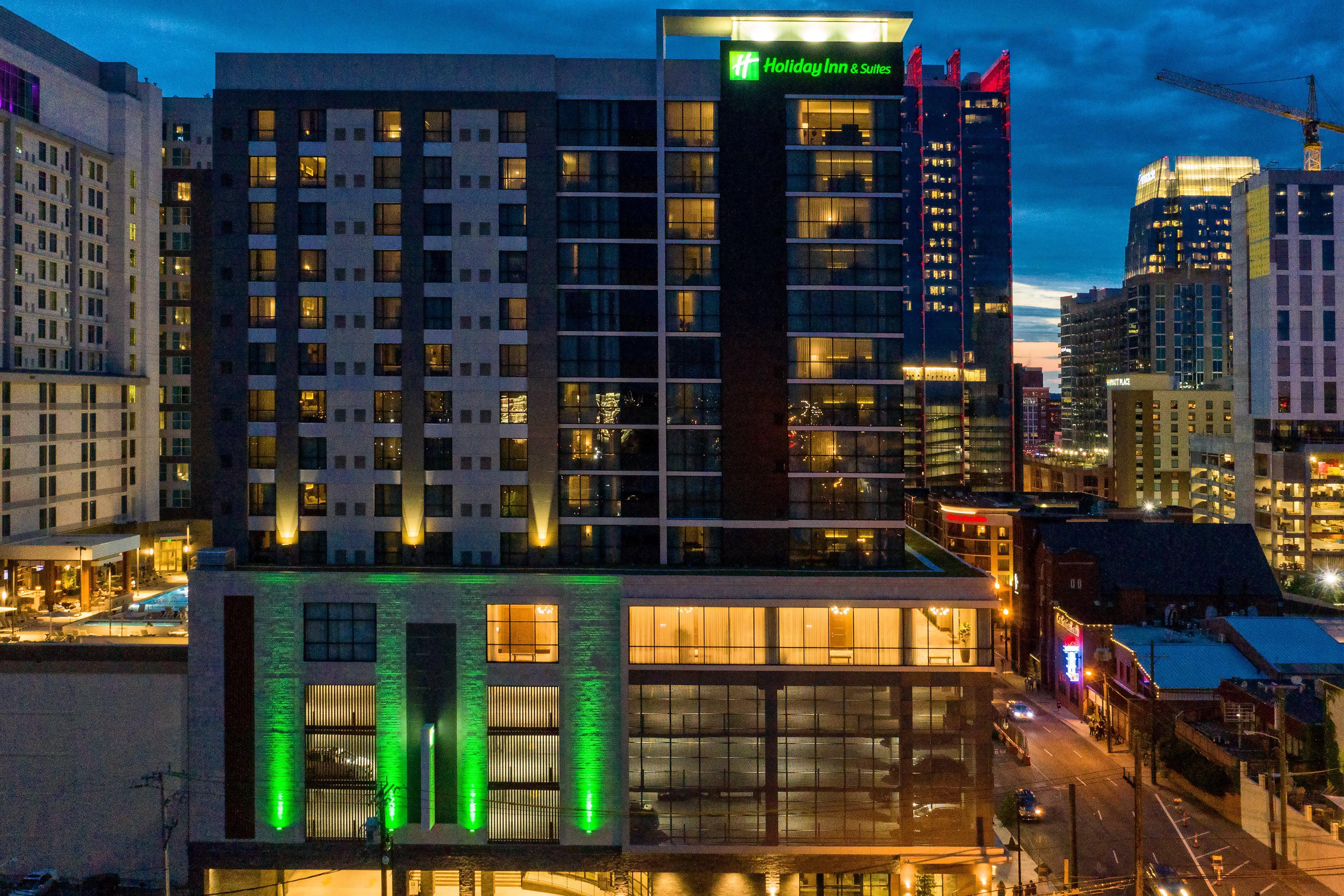 Holiday Inn & Suites Nashville Downtown Broadway Экстерьер фото
