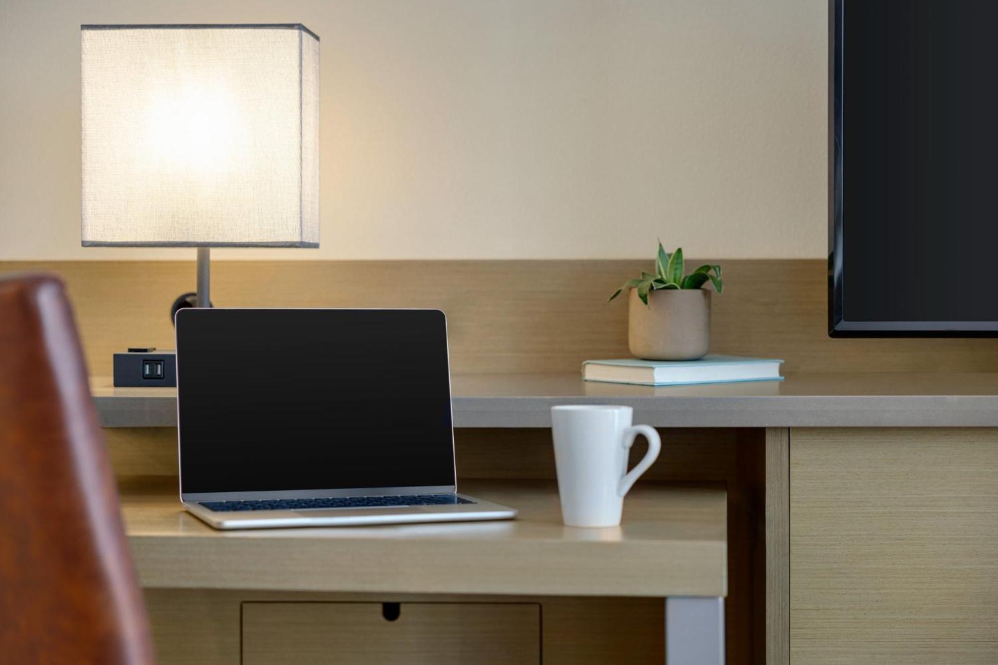 Holiday Inn & Suites Nashville Downtown Broadway Экстерьер фото